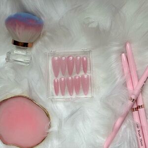 Almond Pink Press-On Nail Set